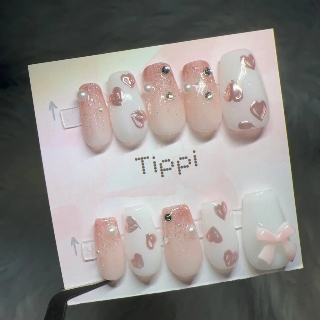 Lucy | Tippi